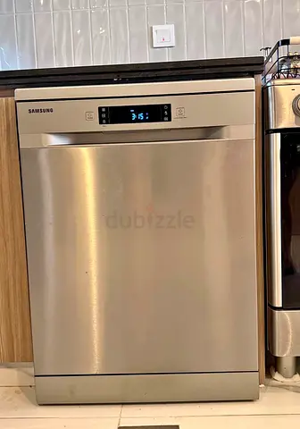 Samsung Dishwasher like new perfect working new Model free delivery installation