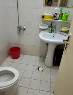 Bed space for ladys