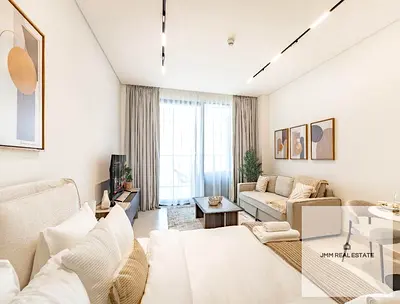 Full Canal View | Multiple Cheques | High Floor