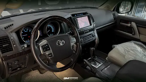 2010 Toyota LAND CRUISER 照片 7