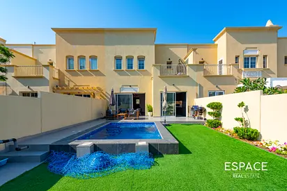 Exclusive | Fully Renovated Private Pool