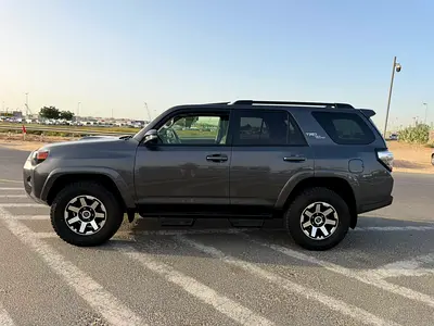 2021 Toyota 4RUNNER — фото 5