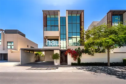 Perfectly Modern | Private Pool | Spacious Layout