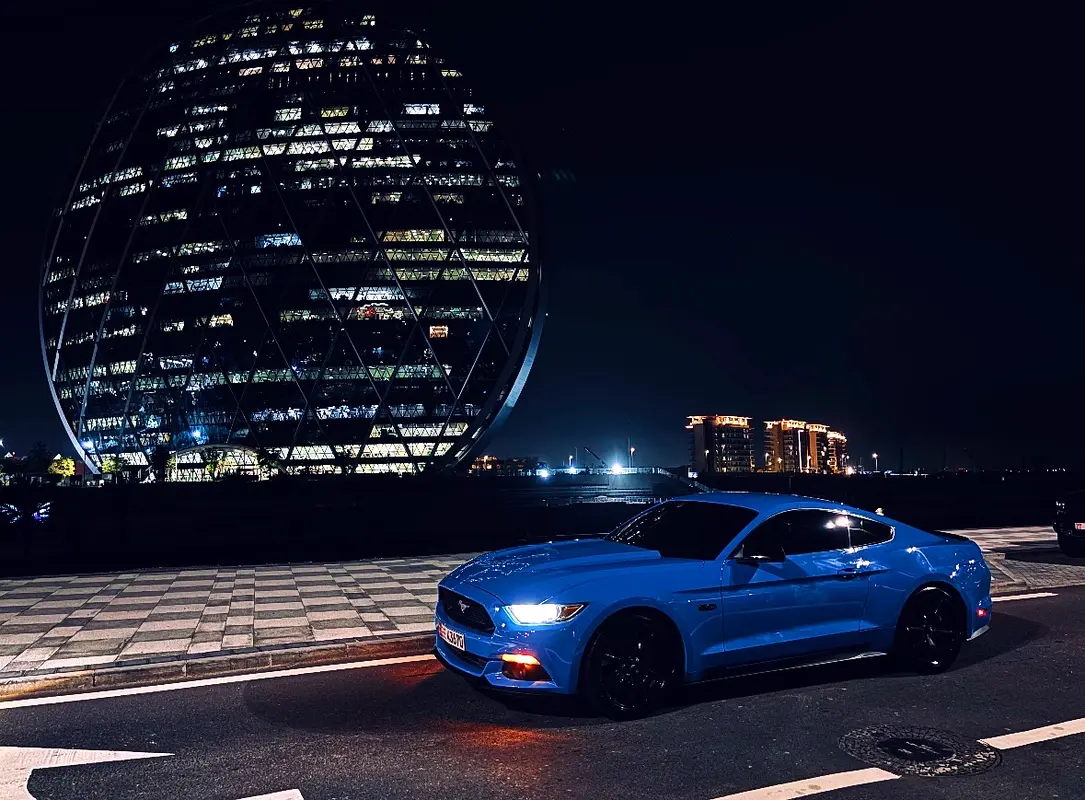 Ford Mustang 2017 — photo 1 of 10