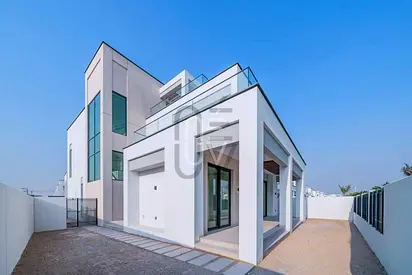 Corner Unit | Park Facing | Extremely Well Priced
