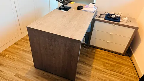 Modern L-shaped Office Desk with 3-Drawer Pedestal - Grey Finish