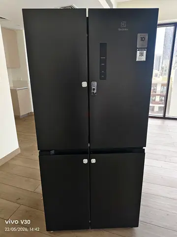 Electrolux 4 door side by Side digital inverter latest version refrigerator