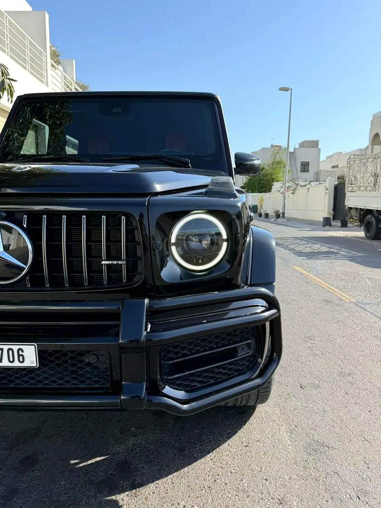 Mercedes-Benz G-Class 2021 — photo 1 of 9
