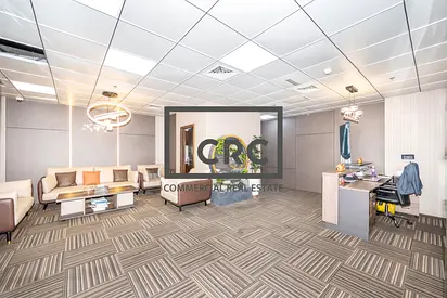 FULLY FURNISHED | CLOSE TO METRO | 4 PARKING