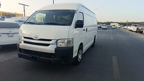 Toyota Hiace GL 2021 GCC Specs