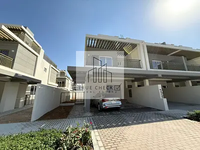 3 Bedroom | Unfurnished | With Roof access | G+2