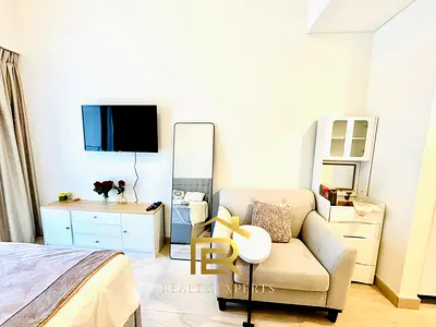 FULLY FURNISHED | READY TO MOVE | POOL VIEW