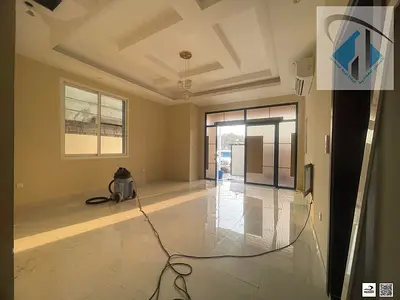 🏡 فيلا للإيجار السنوي في الحليو – عجمان | 5 غرف ماستر بتصميم فاخر وموقع مميز ✨ السعر: 95,000 درهم سنويًا