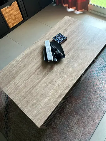 Wooden coffee table - light oak finish