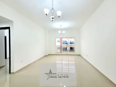 VERY SPACIOUS 2 BEDROOM APARTMENT AT THE MAIN LOCATION READY TO MOVE.