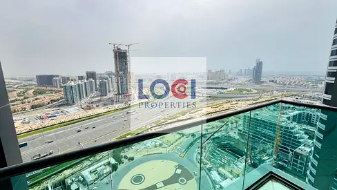 READY TO MOVE | GREAT LOCATION