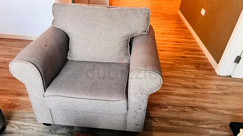 Comfortable Grey Fabric Sofa 3-seaters and 2 Armchairs