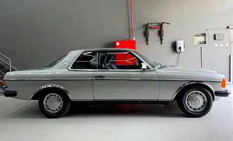 1978 Mercedes-BENZ E-CLASS — фото 4
