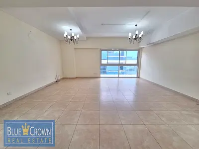 Chiller Ac Free: Big Layout: 2BHk+ Laundry Room: Near Metro