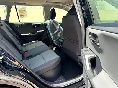 2026 Toyota RAV 4 照片 16