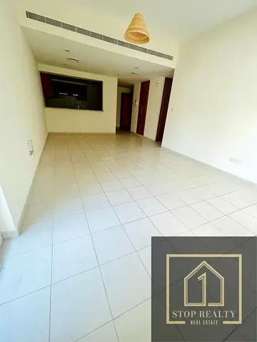 SPACIOUS AND BRIGHT 1BR | CHILLER FREE | PRIME LOCATION