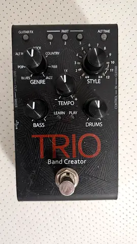 DigiTech TRIO Band Creator
