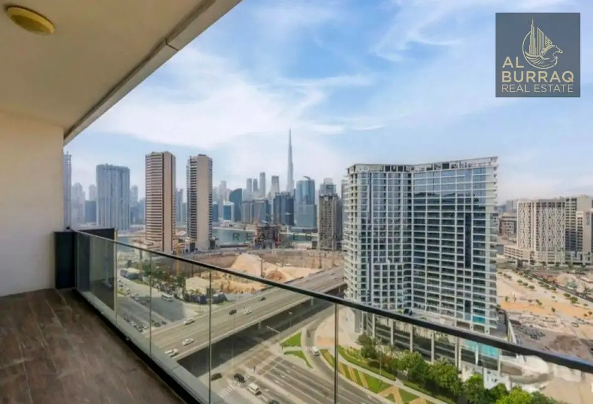 Burj Khalifa View | Spacious | Prime Location