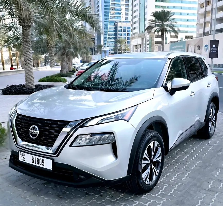 Nissan Rogue 2021 — photo 1 of 18