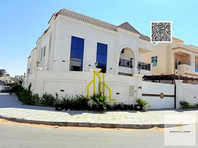 Including water, elc and AC, Amazing villa with swimming pool, consists of 5 master bedrooms with built in wardrobes and rooftop, now for sale