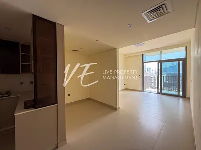 Stylish Layout | Brand-New Unit | Ideal Location