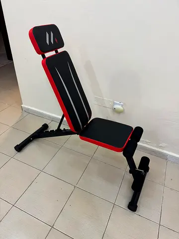 Adjustable Weight Bench with 9 positions