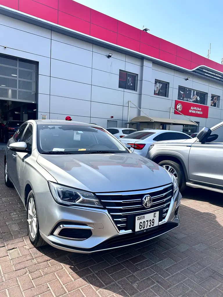 MG MG5 2023 — photo 1 of 8
