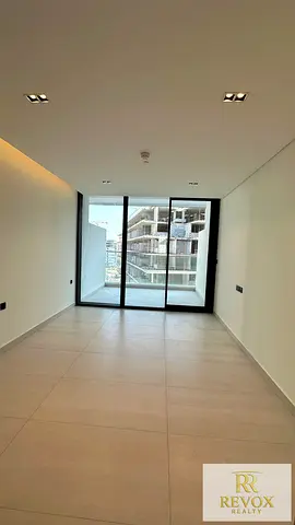 Best Price | Spacious Studio | Balcony