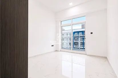COMMISSION FREE | GRAB IT NOW | SPACIOUS+STORAGE