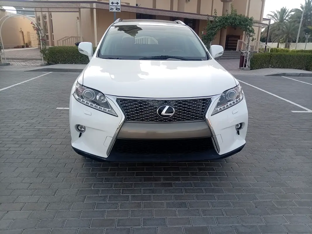Lexus RX-Series 2012 — photo 1 of 17