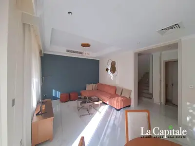 FULLY FURNISHED | CLOSE TO POOL | READY TO MOVE