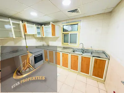 HOLIDAYS OFFER BIG APARTMENT 20 DAYS FREE 2 BHK 36 K 4 CHQS BALCONY WARDROBE FULL FAMILY BUILDING