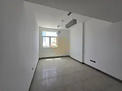 2bhk Both Master Room and Parking Gym Pool Free