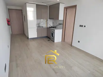SPACIOUS 1BHK | VACANT | CHILLER FREE