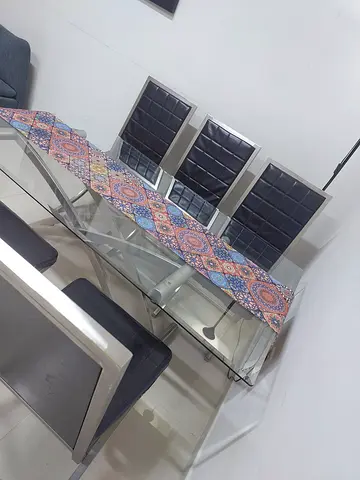 Dinning table with 6 chairs