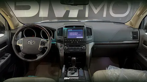 2010 Toyota LAND CRUISER 照片 9