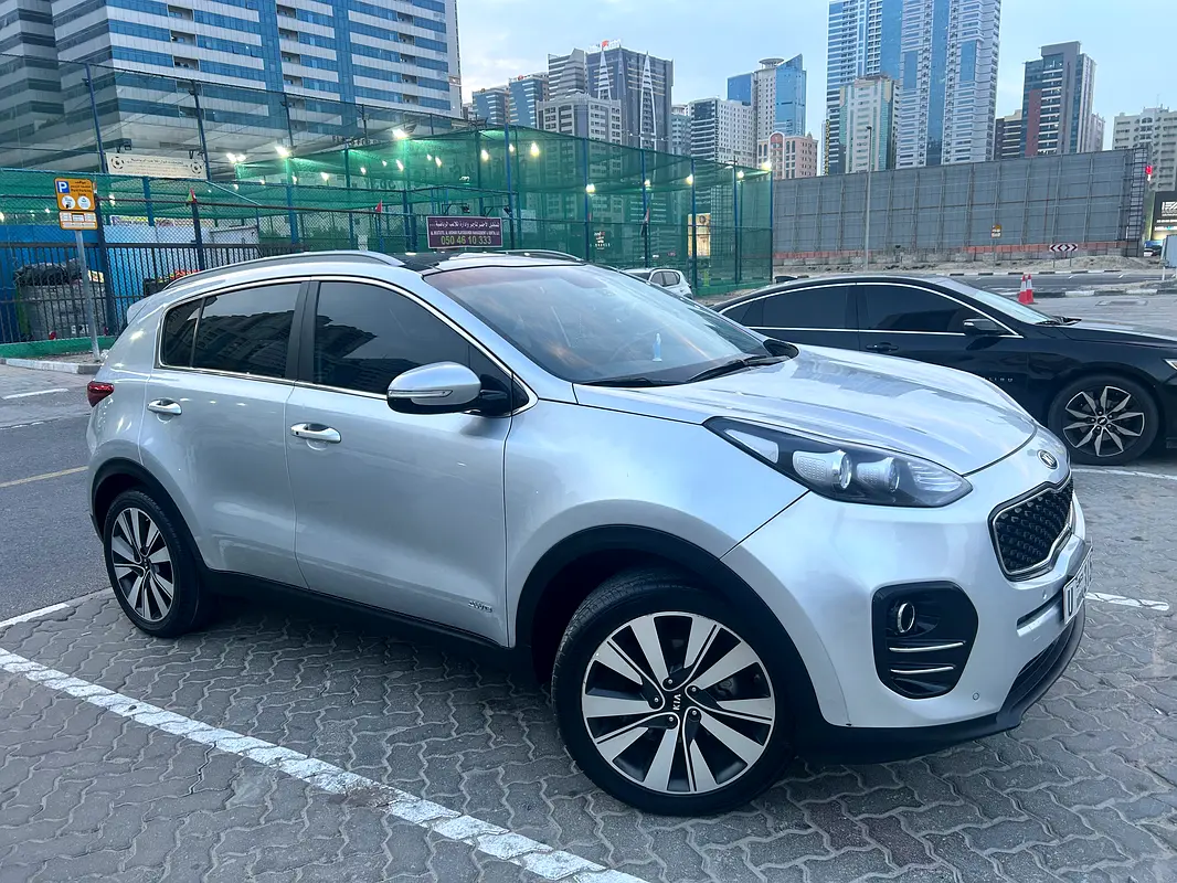 Kia Sportage 2017 — photo 1 of 7