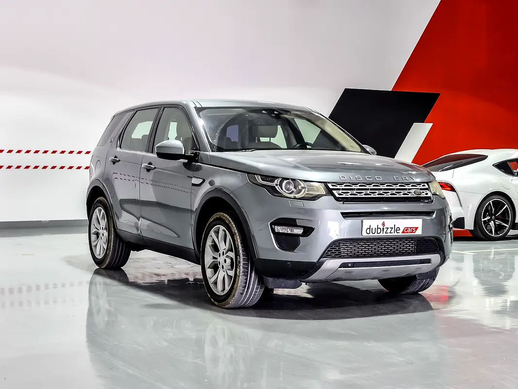 Land Rover Discovery Sport 2016 — photo 1 of 15