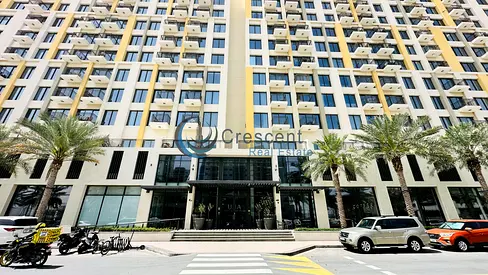 Modern Furnished 1BR | Great Amenities | UNA Apartments