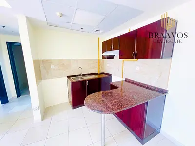 POOL VIEW | READY | VACANT