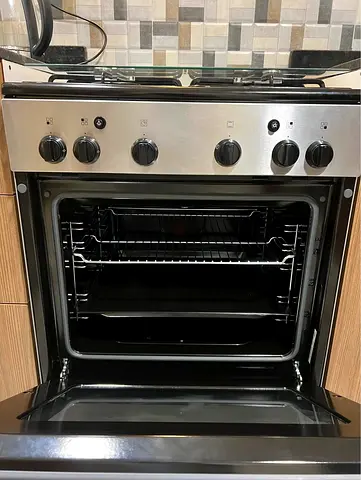 Siemens full gas cooker 60 cm