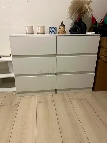 IKEA 6-drawer white dresser - good condition
