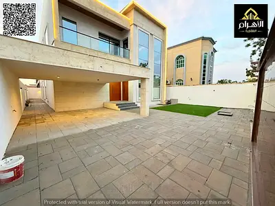 Own a villa at a special, negotiable price, ready to move in, freehold ownership for all nationalities.