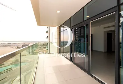 Luxury 2BHK+M+Balcony | Partial Sea View | Vacant