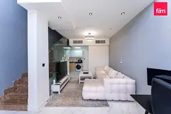 Front parking | Vacant | Landscaped | Great price
